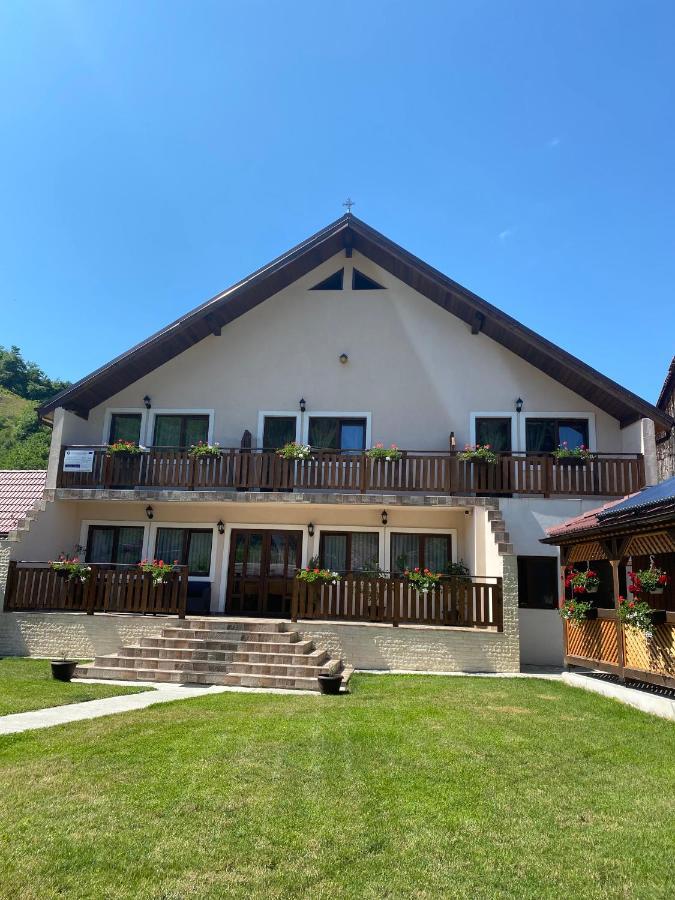 Casa Alexandra Villa Gales Exterior photo